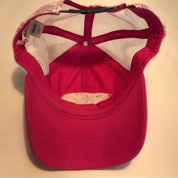 Magellan Outdoors Women's Adjustable SnapBack Fishing Cap - Picture 4 of 16